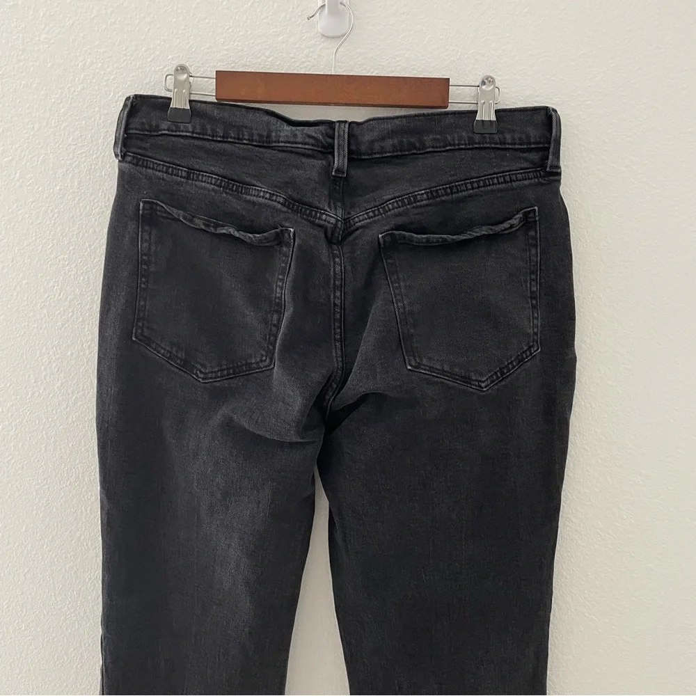 Old Navy O.G. Straight high rise black wash raw hem size 14 - Picture 4 of 8